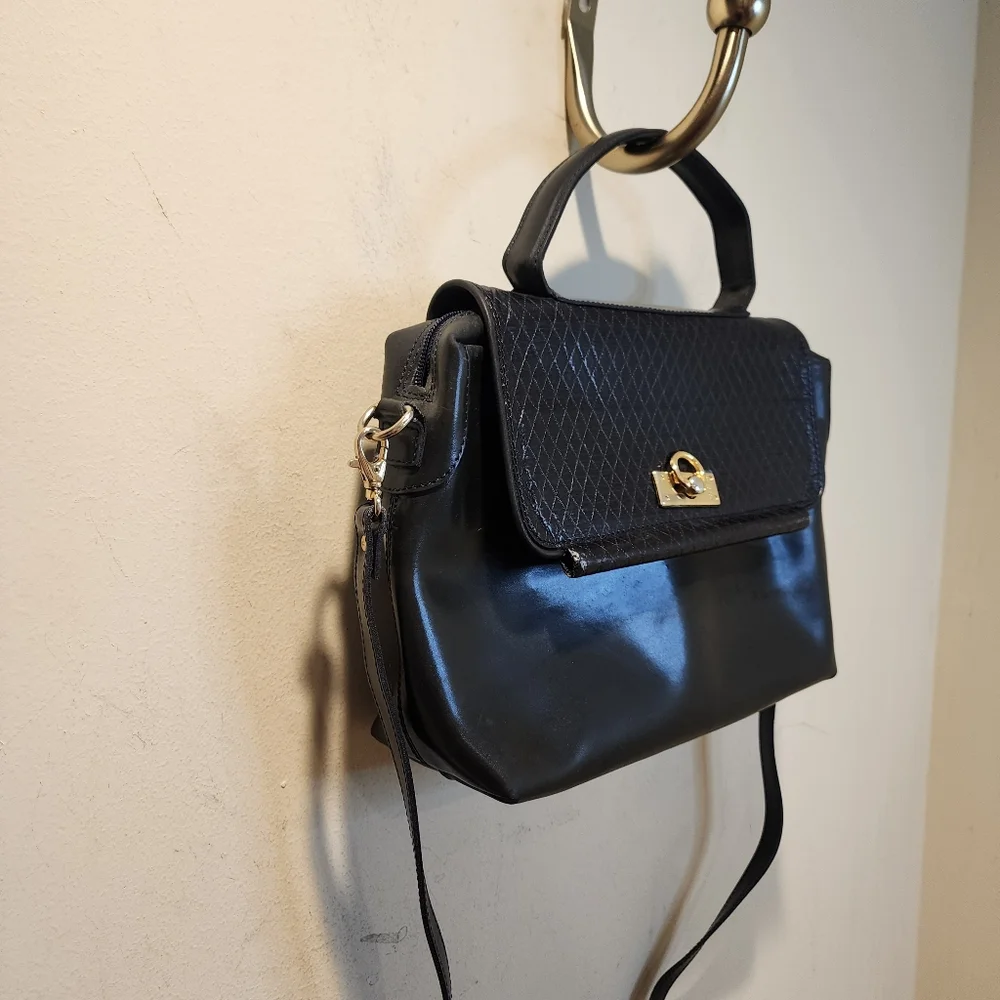 FRANCO CODI Classic Black Top-Handle Shoulder Leather Bag with Gold Hardware